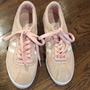 Adidas Gazelle sneakers